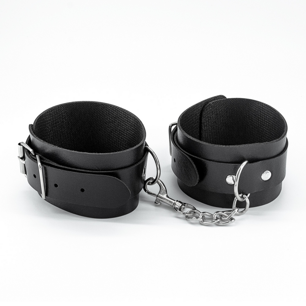 Punisher - 8-delige Bondage Set - Zwart